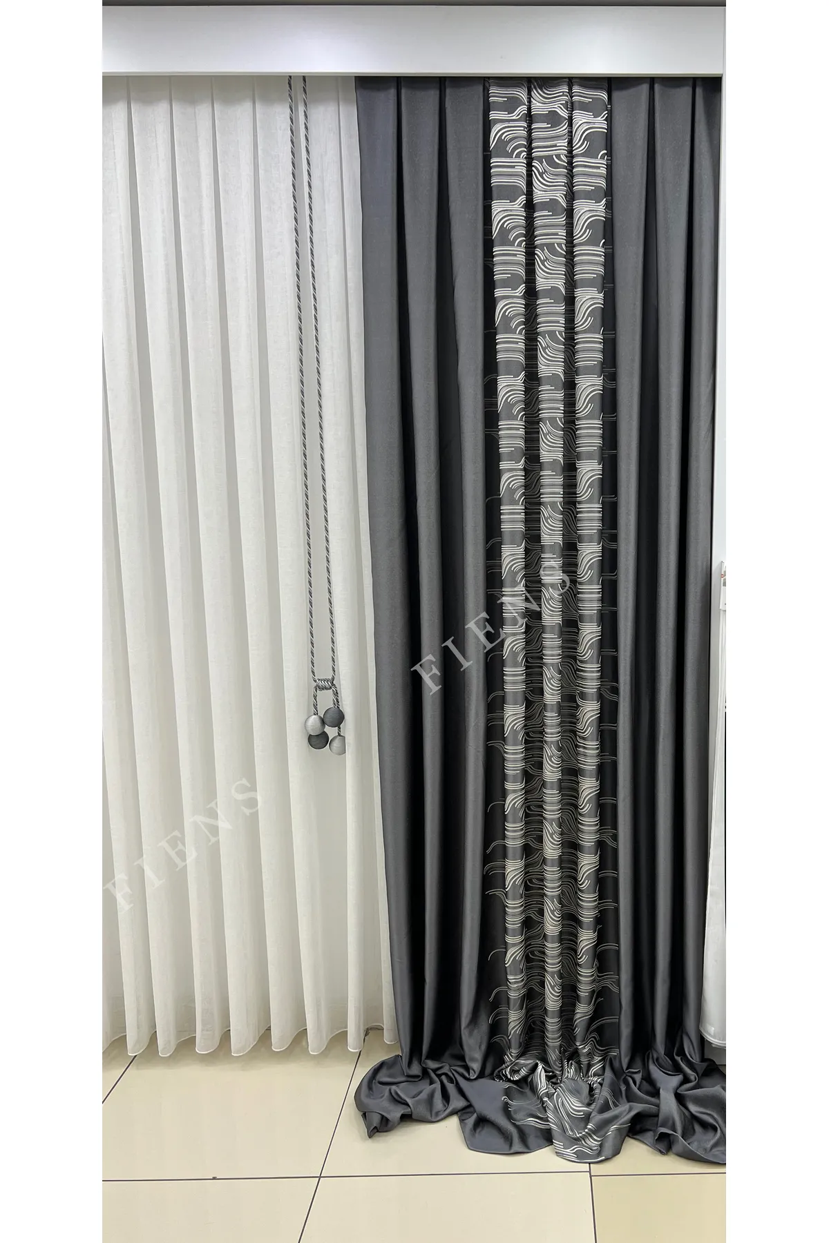 1 ÇİFT DİKEY PANO FON PERDE 66198-55513 KOYU GRİ